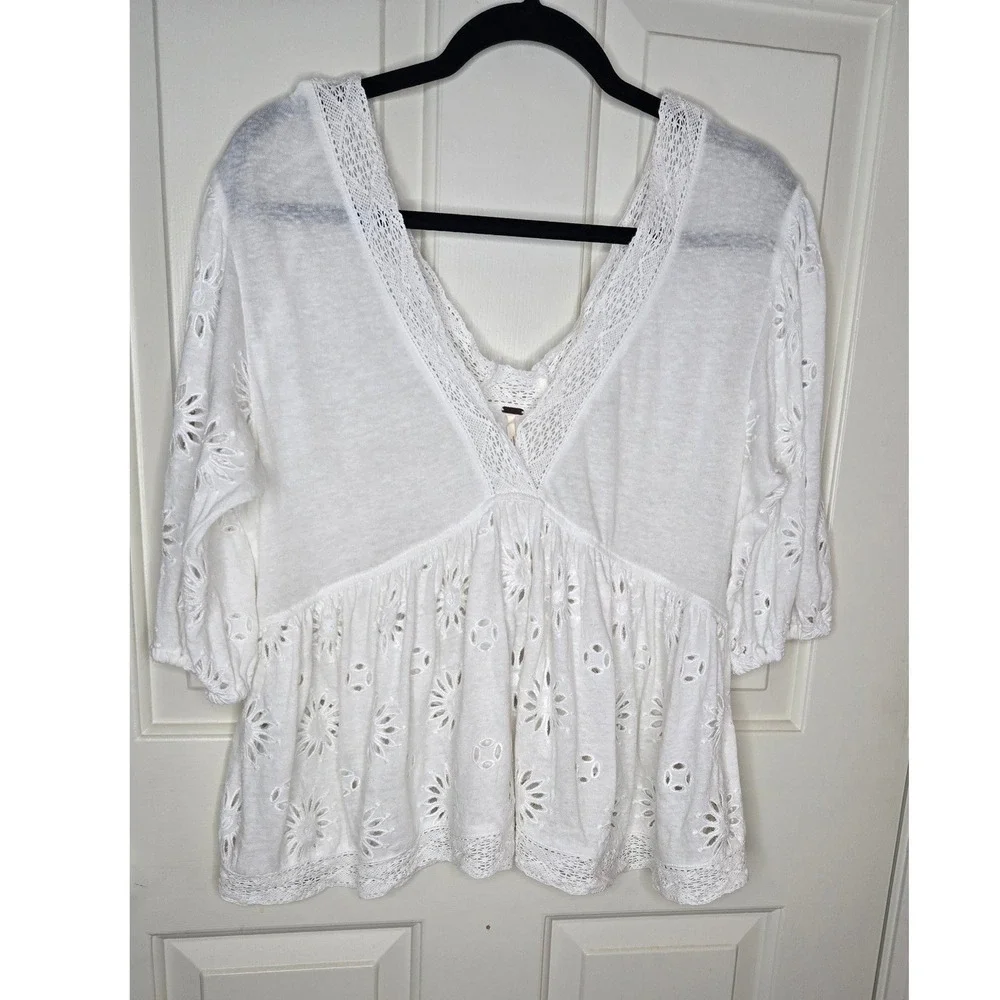 Free People White Eyelet Lace Babydoll Peplum Top Women's Large Boho Cottagecore